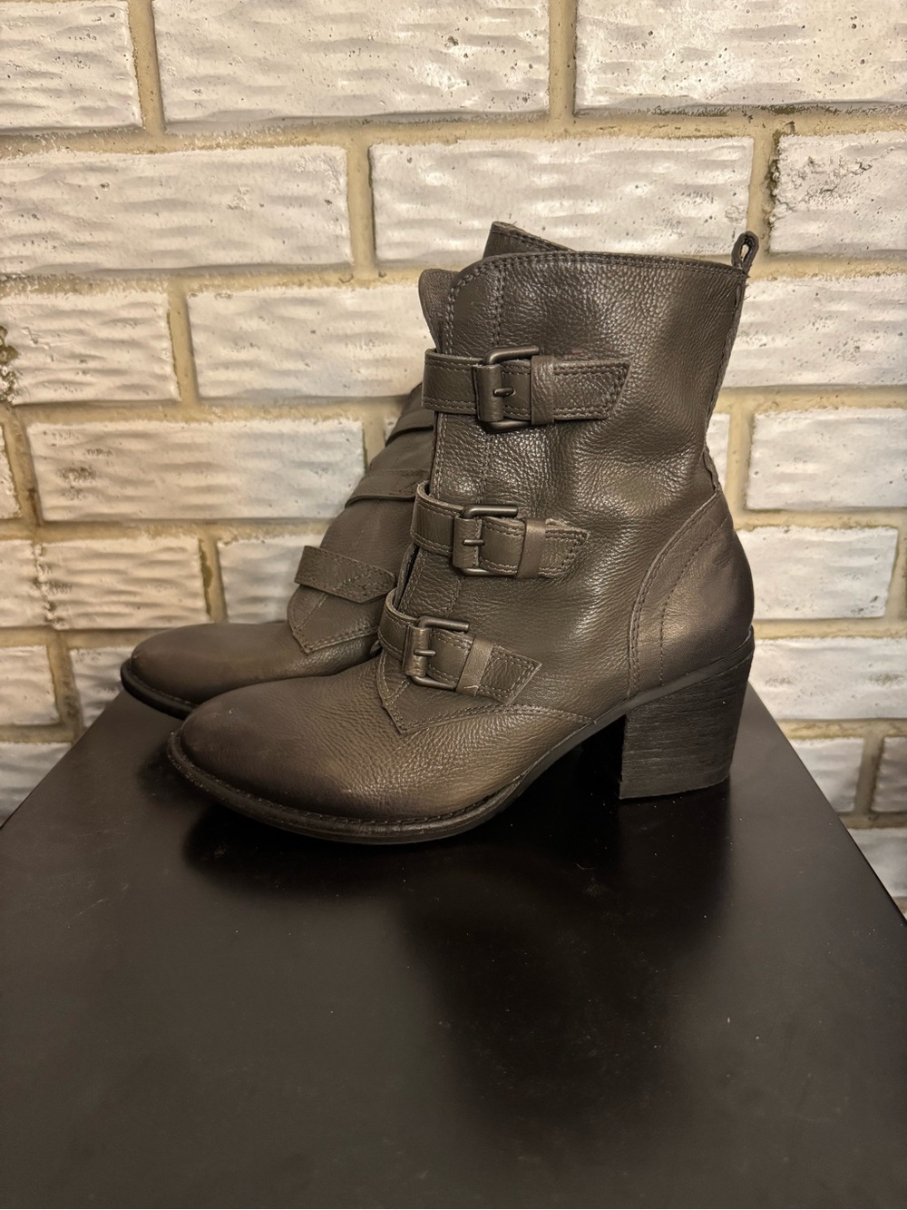 Vince Camaro Dassia bootie